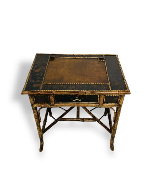 chinoiserie occasional table - CATEGORY: ANTIQUE TABLES - DATED 19TH CENTURY