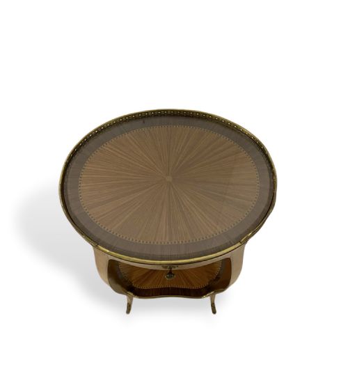 PAIR OF OCCASIONAL TABLES - ADDITIONAL PHOTO 3