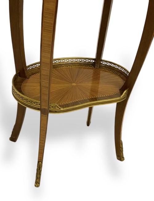 PAIR OF OCCASIONAL TABLES - ADDITIONAL PHOTO 8