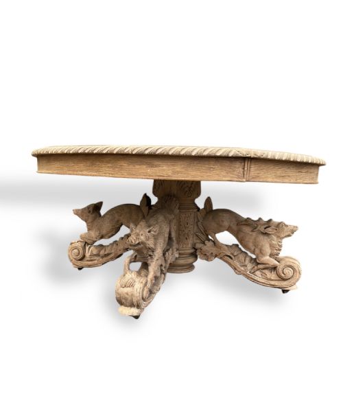 CARVED OAK COFFEE TABLE - ADDITIONAL PHOTO 8