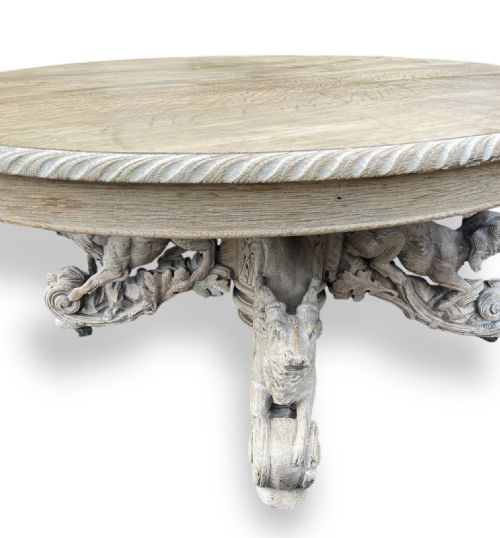 CARVED OAK COFFEE TABLE - ADDITIONAL PHOTO 10