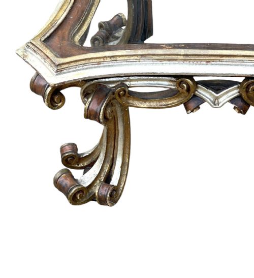 PAIR OF GOLD AND SILVER GILT OCCASIONAL TABLES - ADDITIONAL PHOTO 3