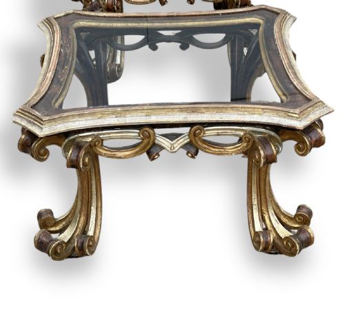 PAIR OF GOLD AND SILVER GILT OCCASIONAL TABLES - ADDITIONAL PHOTO 6