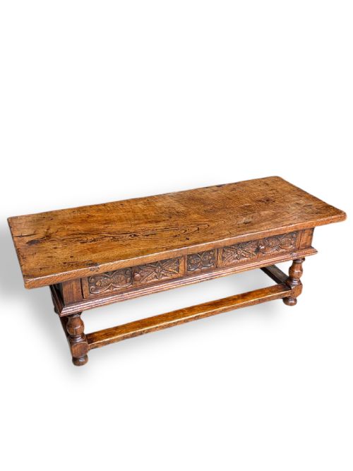 OAK COFFEE TABLE - ADDITIONAL PHOTO 1