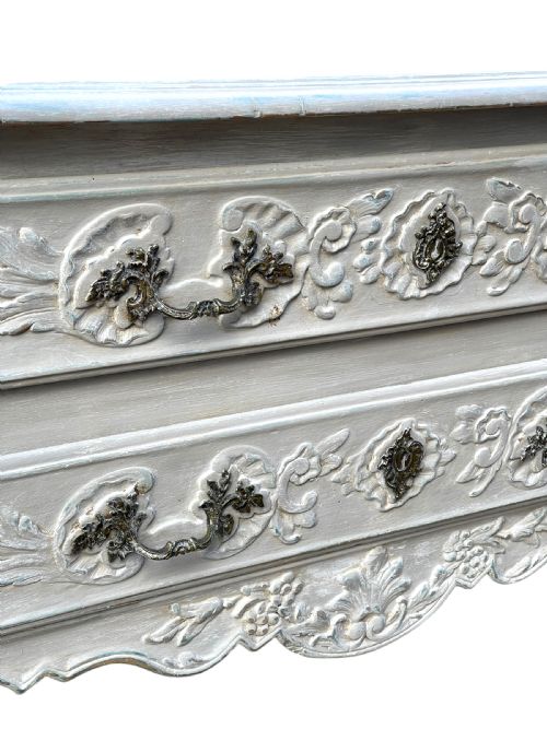 18TH CENTURY TWO DRAWER FRENCH PAINTED COMMODE - ADDITIONAL PHOTO 5
