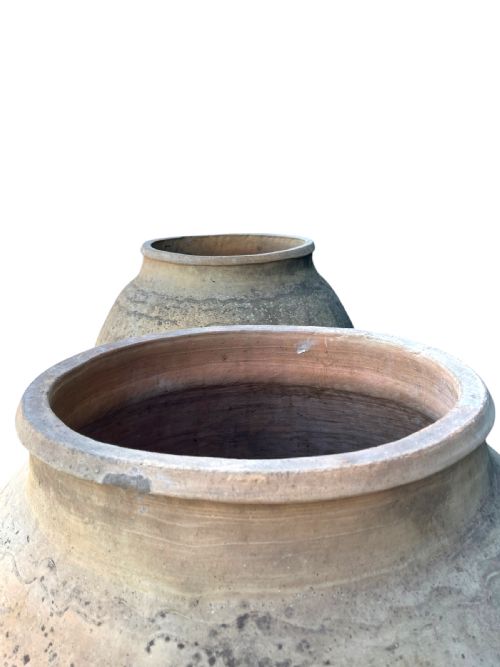 VERY LARGE PAIR OF TERRACOTTA POTS - ADDITIONAL PHOTO 8