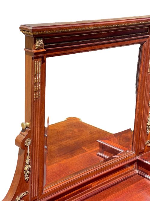 FINE QUALITY MAHOGANY ORMOLU MOUNTED DRESSING TABLE - ADDITIONAL PHOTO 6