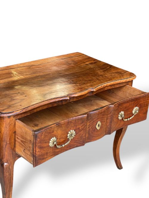 FRENCH 18TH CENTURY SIDE TABLE IN WALNUT - ADDITIONAL PHOTO 16