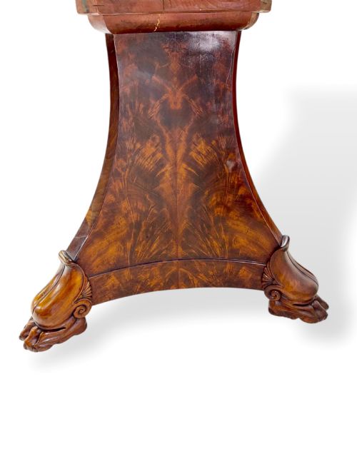 19TH CENTURY FRENCH MAHOGANY TRIFORM BASE GUERIDON - ADDITIONAL PHOTO 7