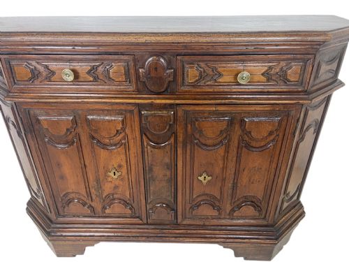18 TH CENTURY WALNUT CUPBOARD - ADDITIONAL PHOTO 6