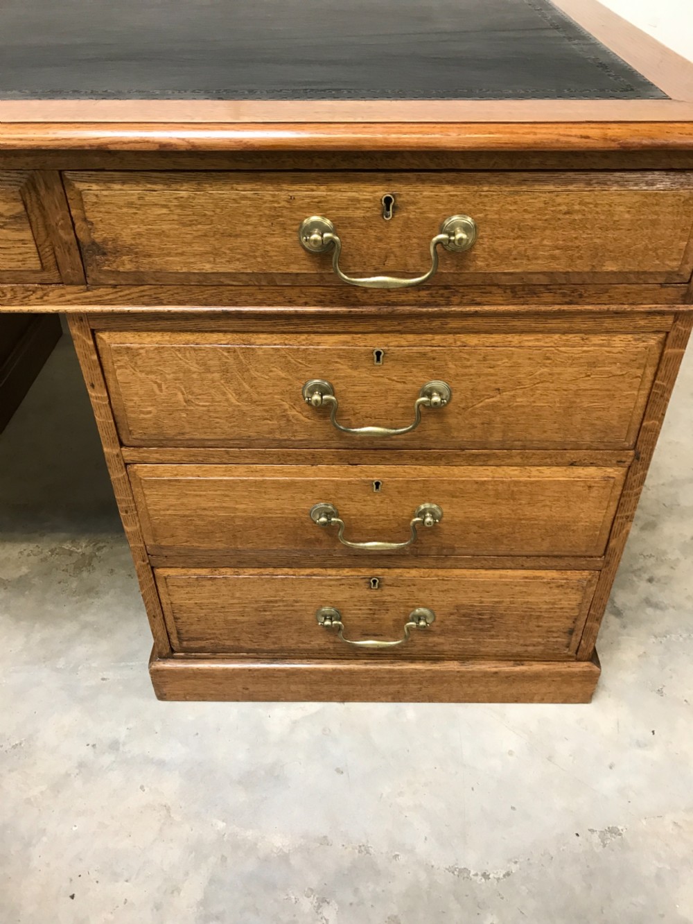 oak pedestal desk  View II