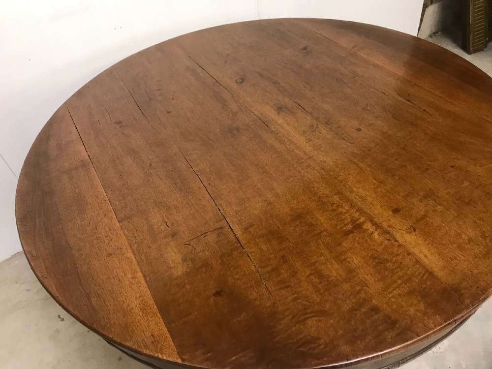 Walnut round table View II