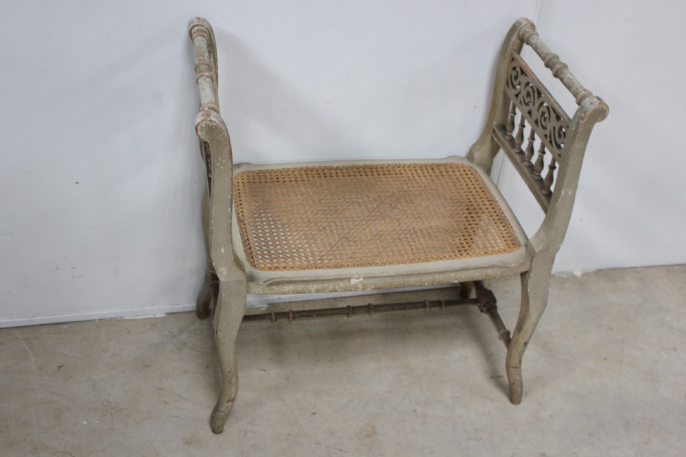 French Stool View II