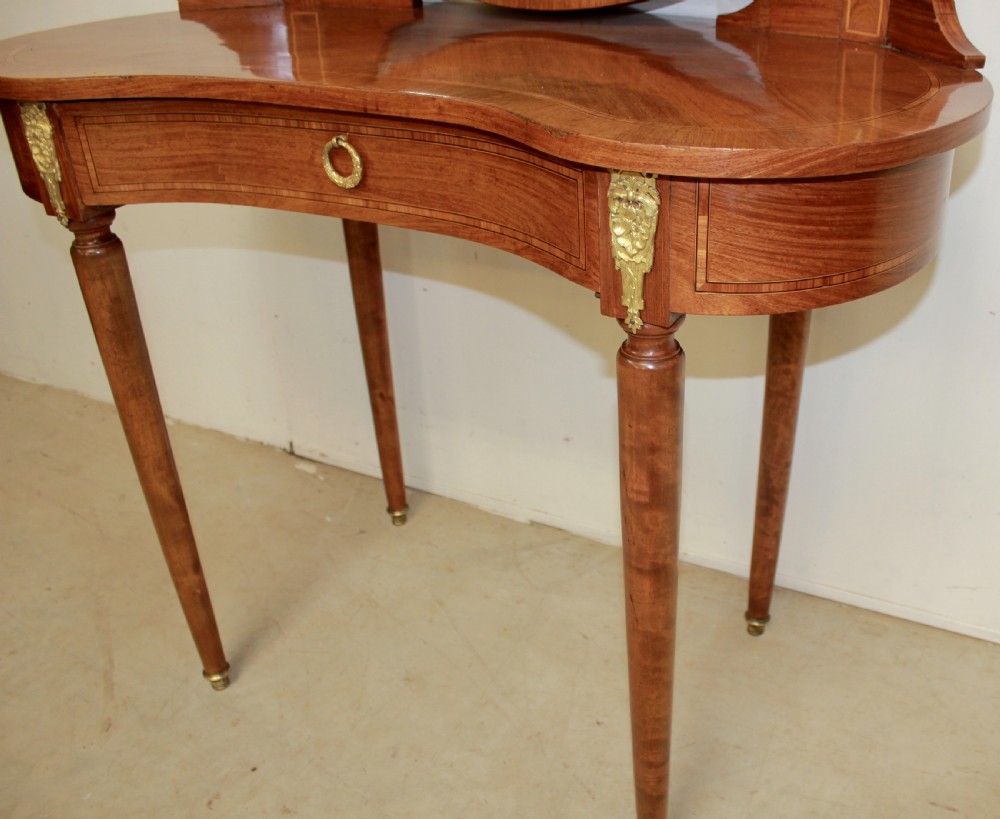 French Dressing table  View VI
