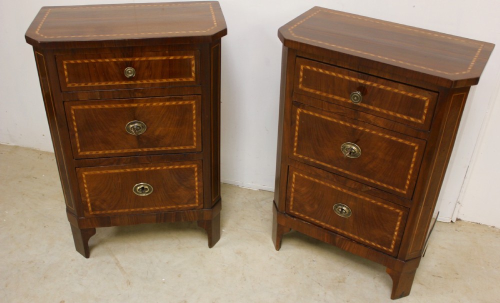 A Pair of small chests