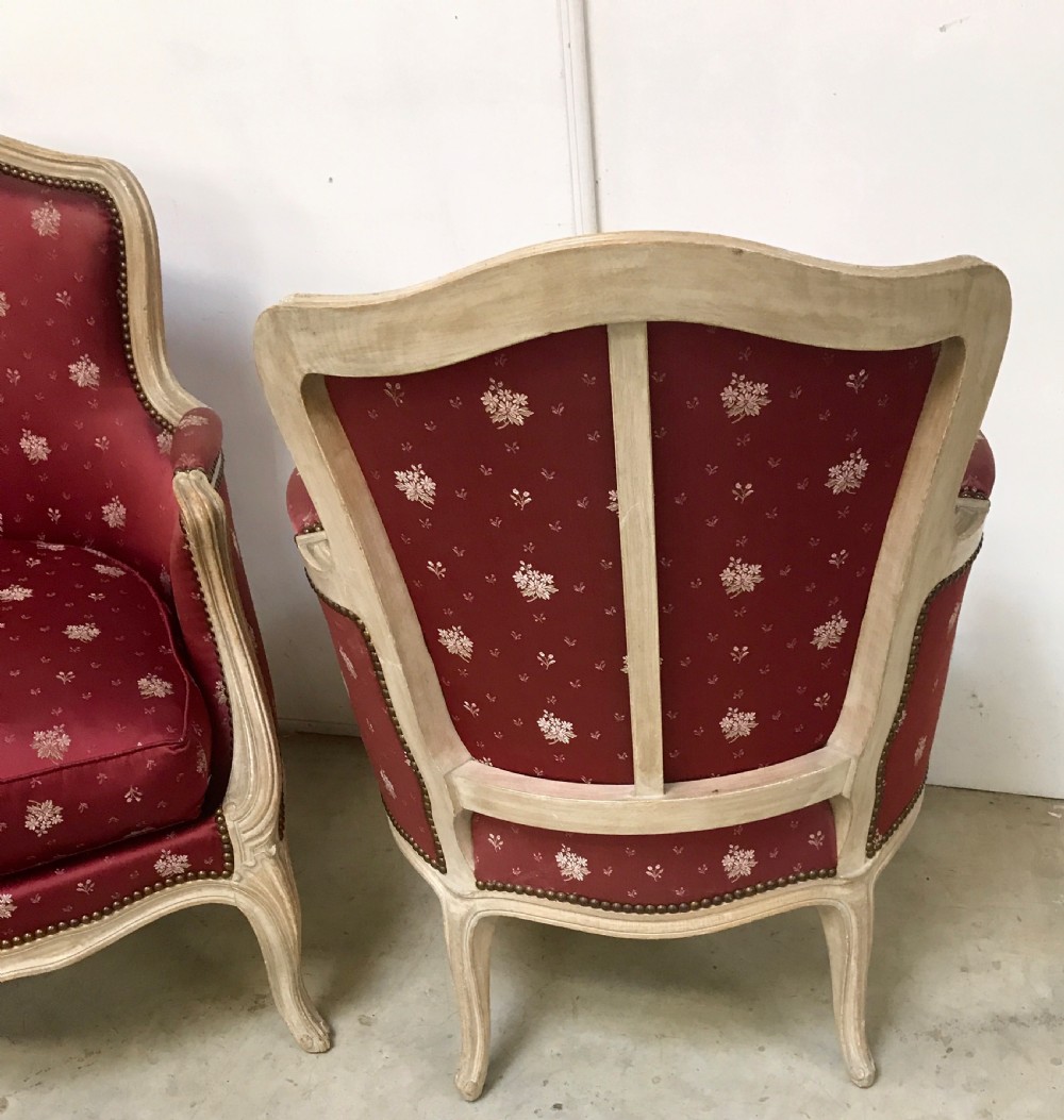 Pair of French armchairs View V
