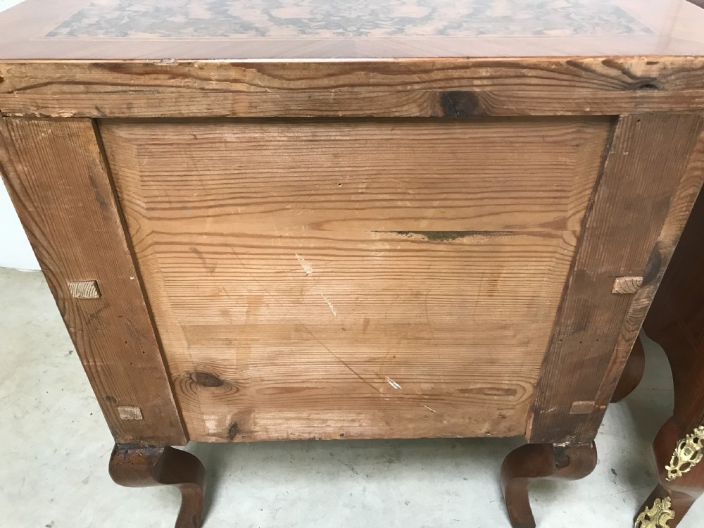 Pair of Walnut commodes chests  View IX