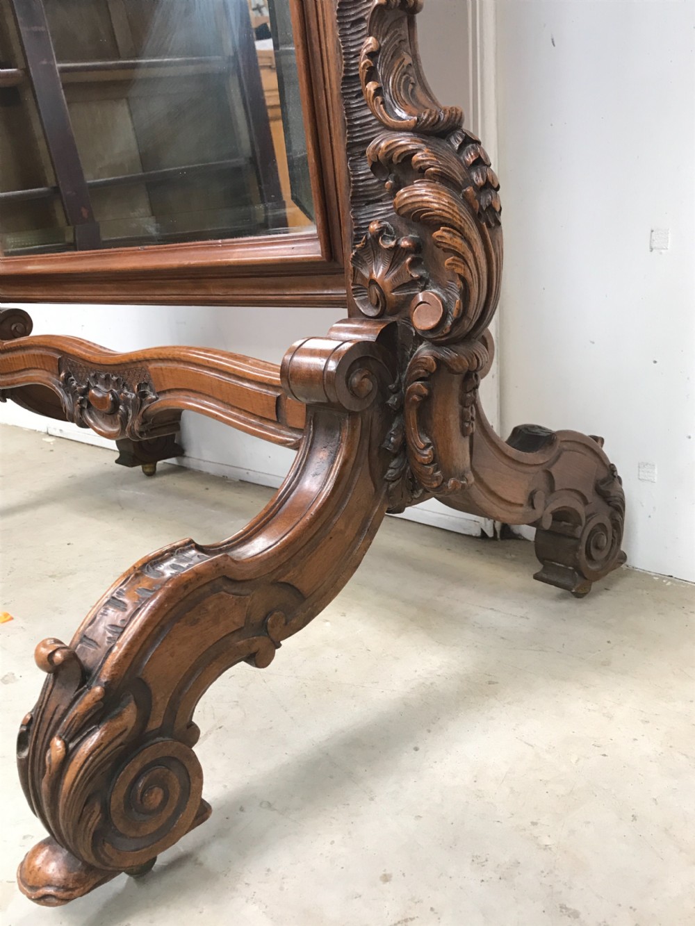 Cheval Mirror View V