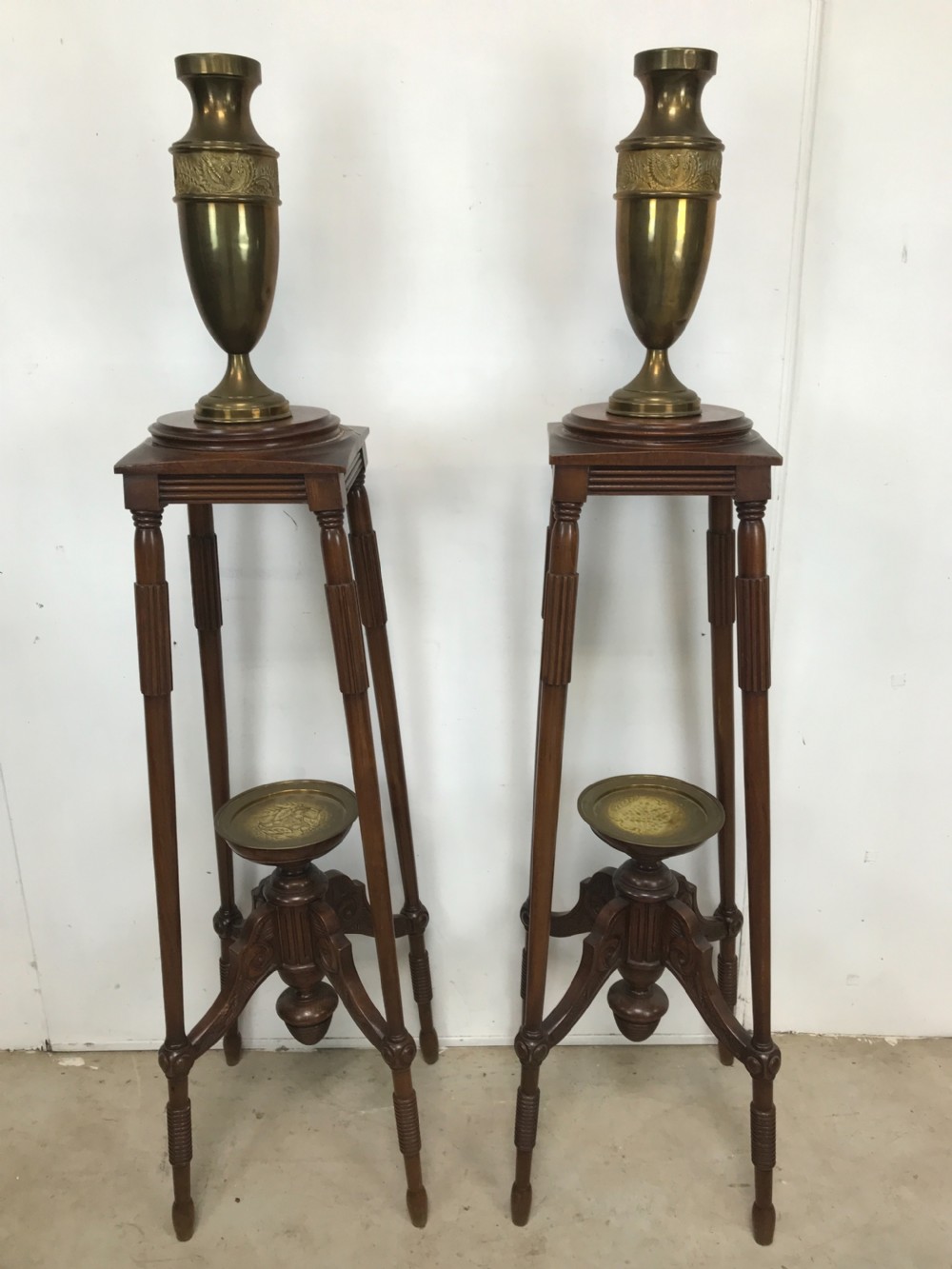 A Pair of Jardiniere stands