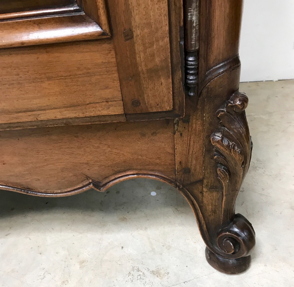 French walnut buffet sideboard View XIII