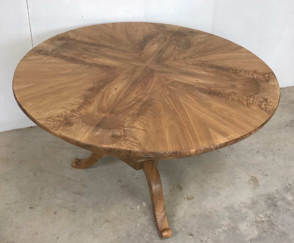 Dining Table View VI