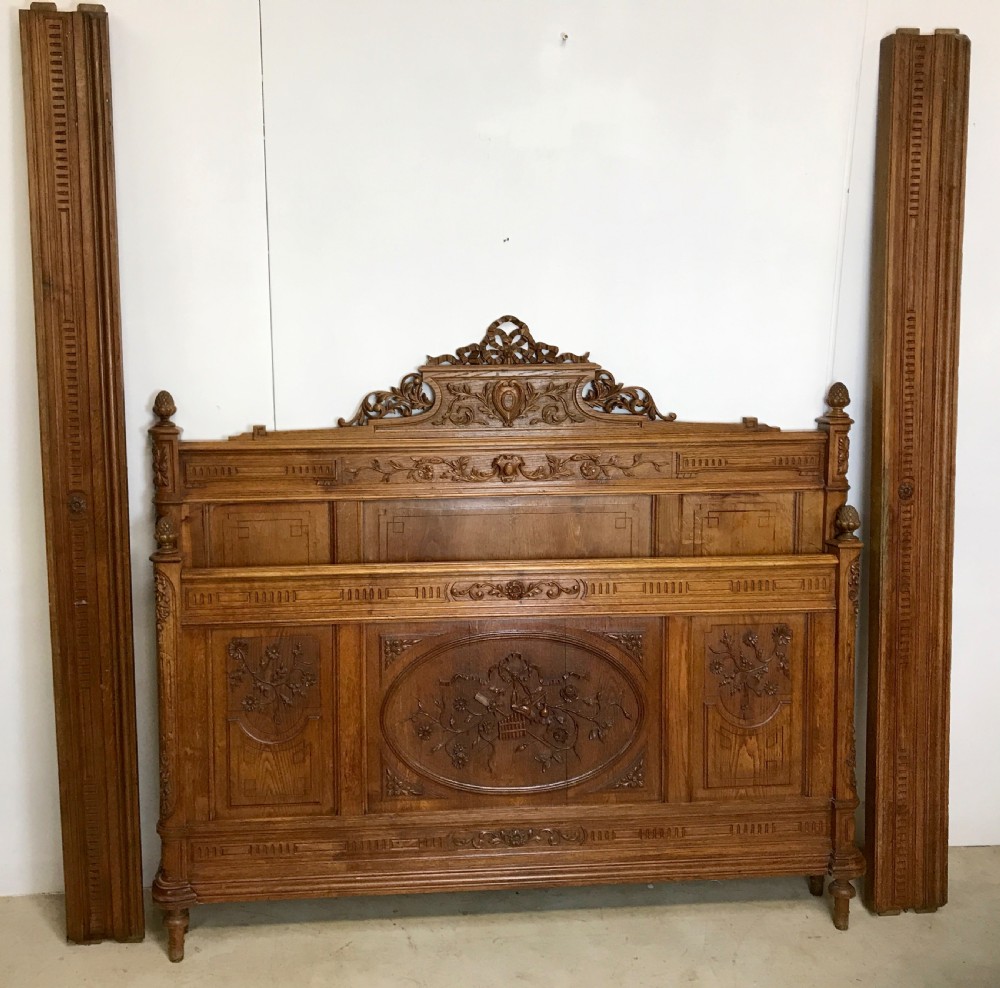 Fine carved oak french bed king size 