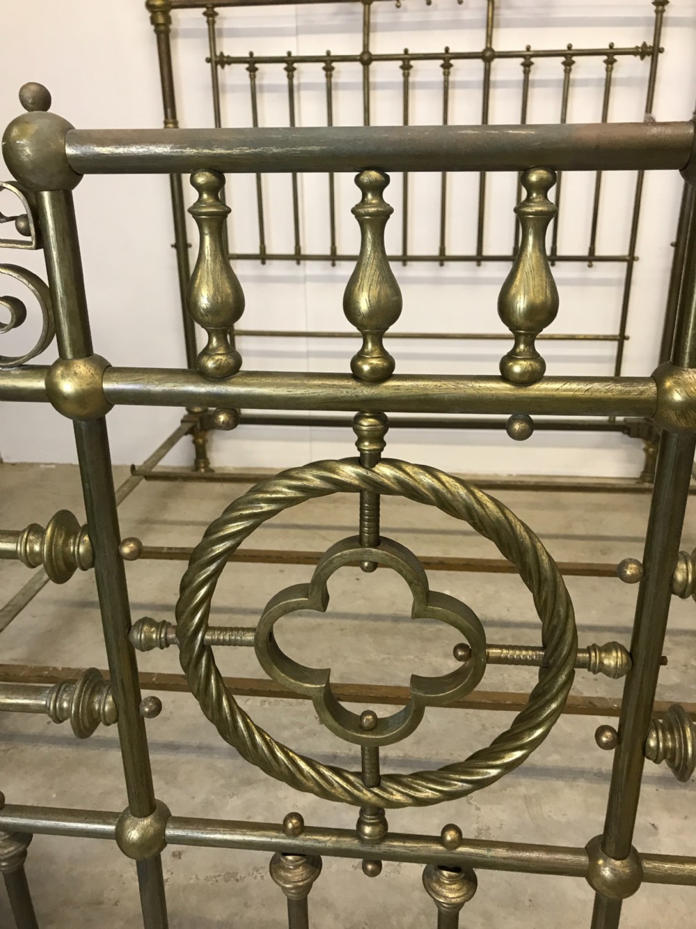 king size brass bed  View VII