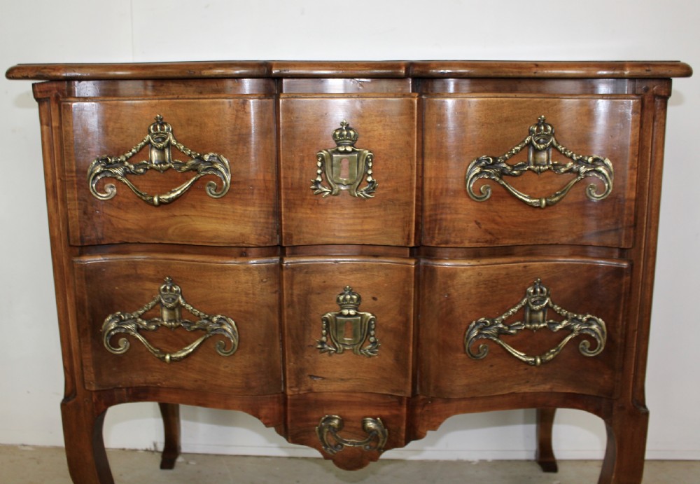 Provincial Commode View III