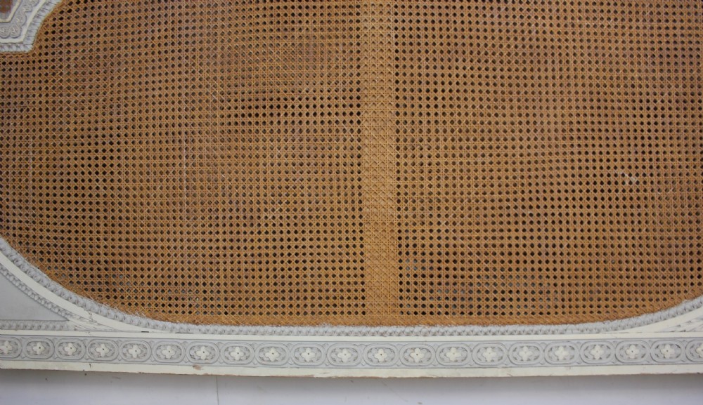 King size cane bed View VII