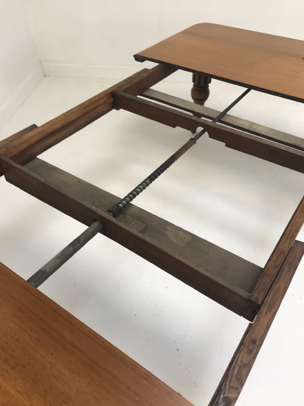 Antique walnut extending Dining table View XIII