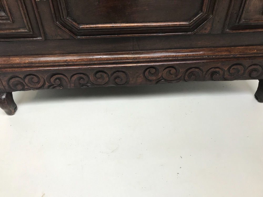 Antique 17th Cent Oak Chest  View V