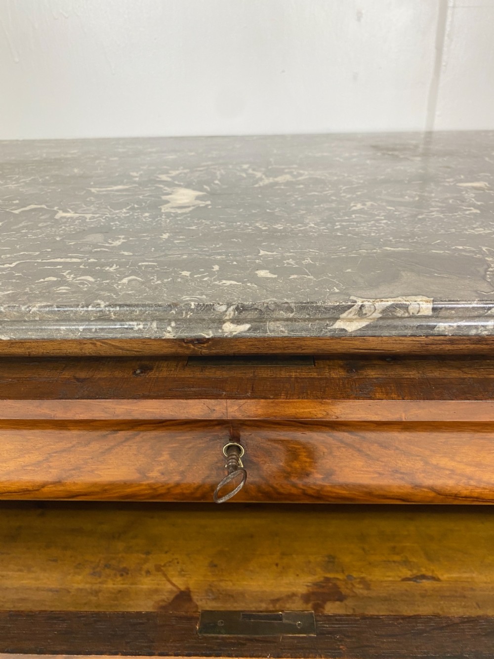 French Walnut Marble top Commode View XII