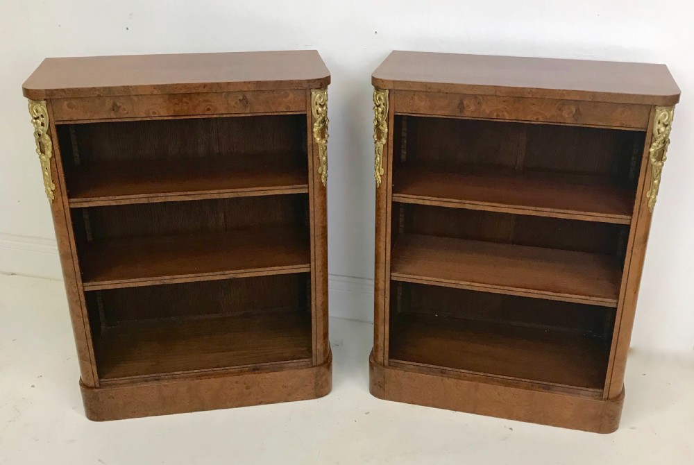Pair of bookcases 