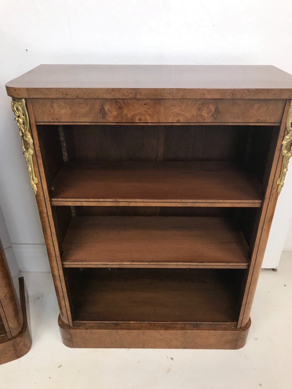 Pair of bookcases  View III