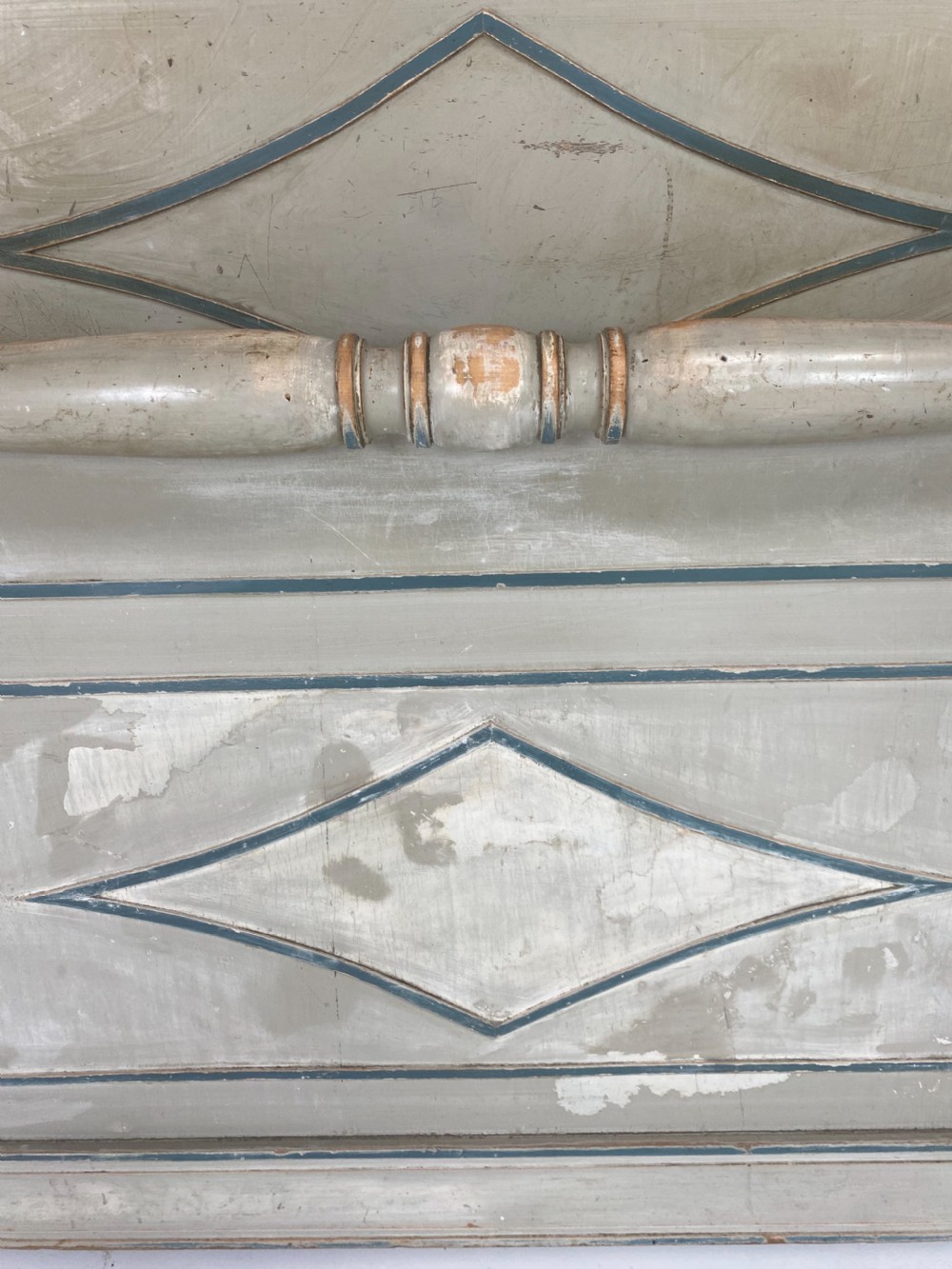 Empire style bed in Original Paint View VIII