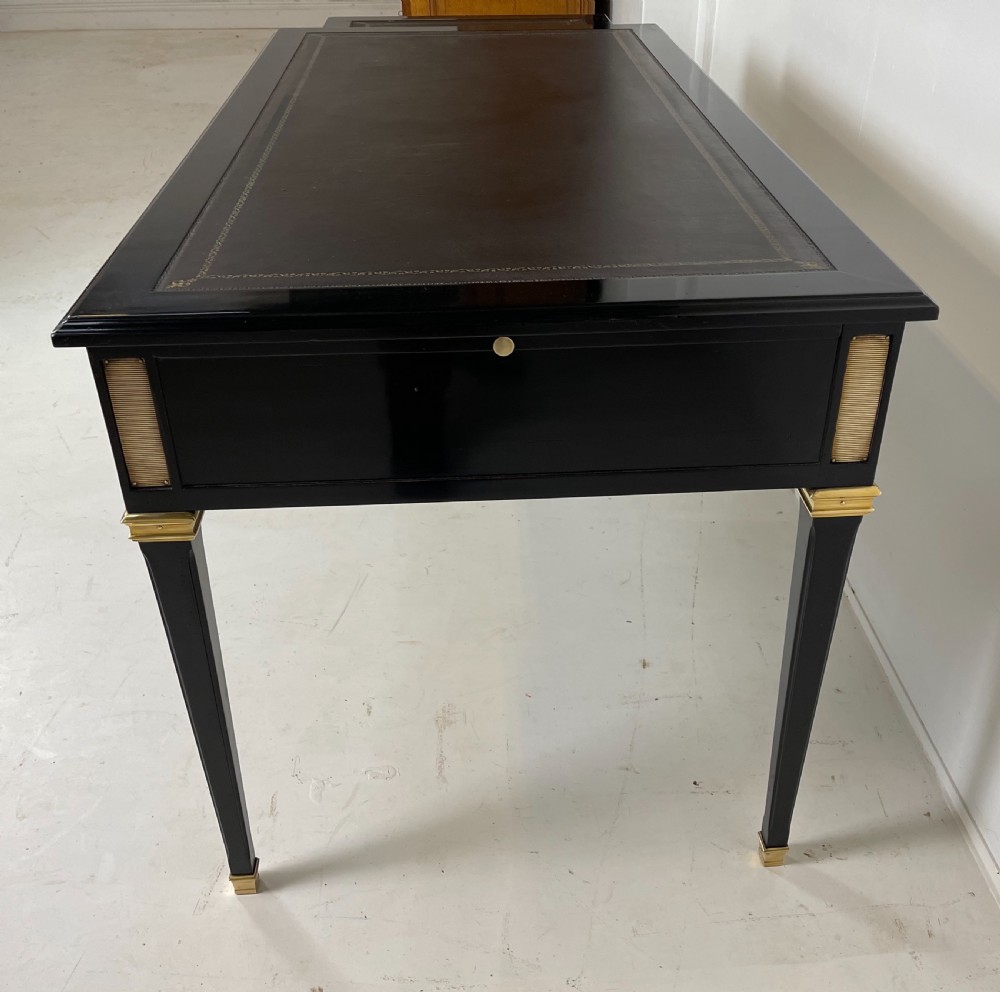 French louis XVI Style Desk View III