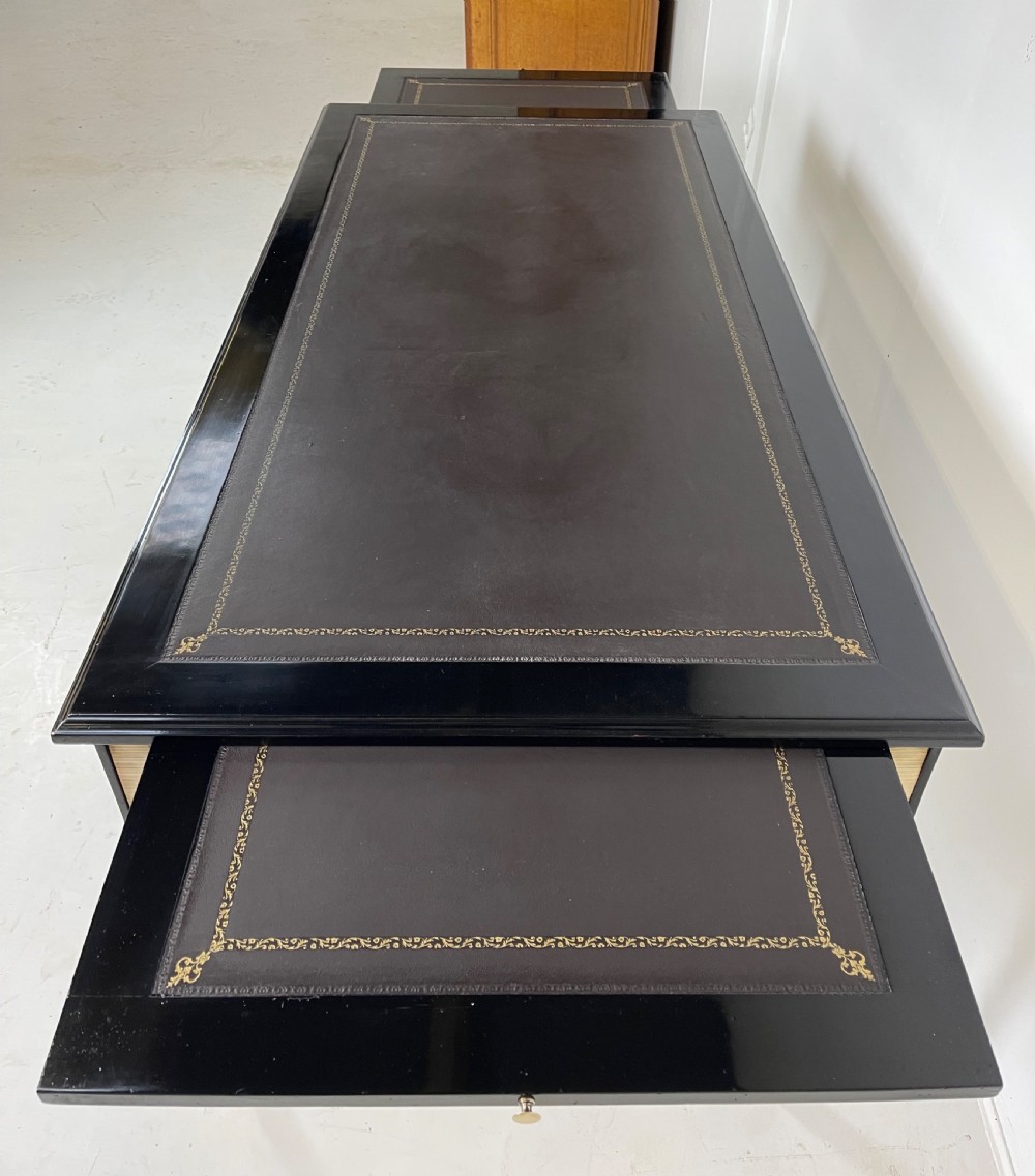 French louis XVI Style Desk View IV