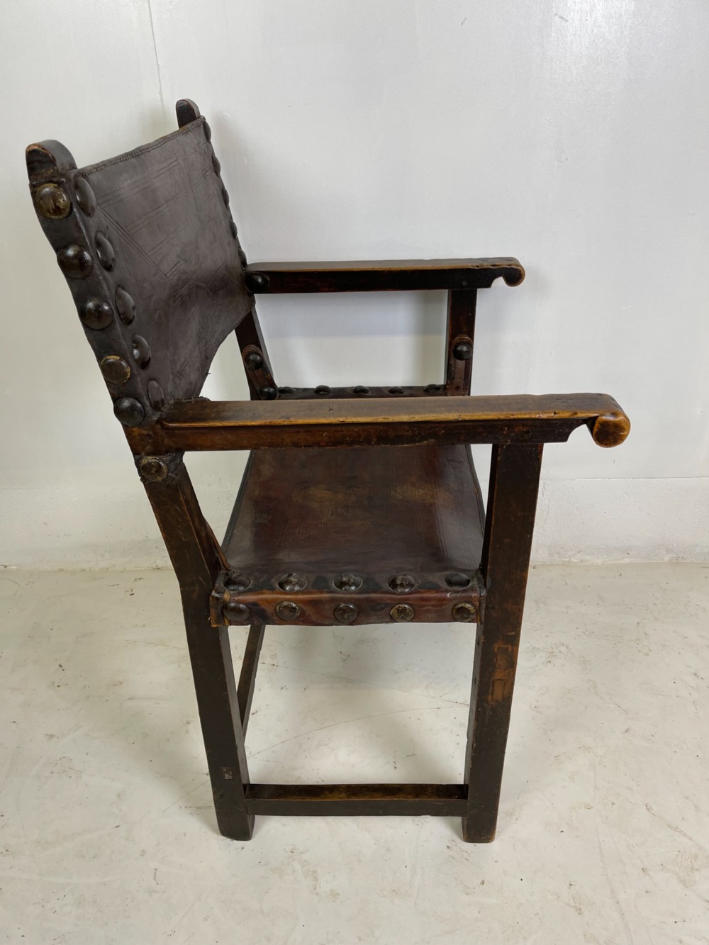 Two 17 th century Spanish walnut Armchairs  View XI