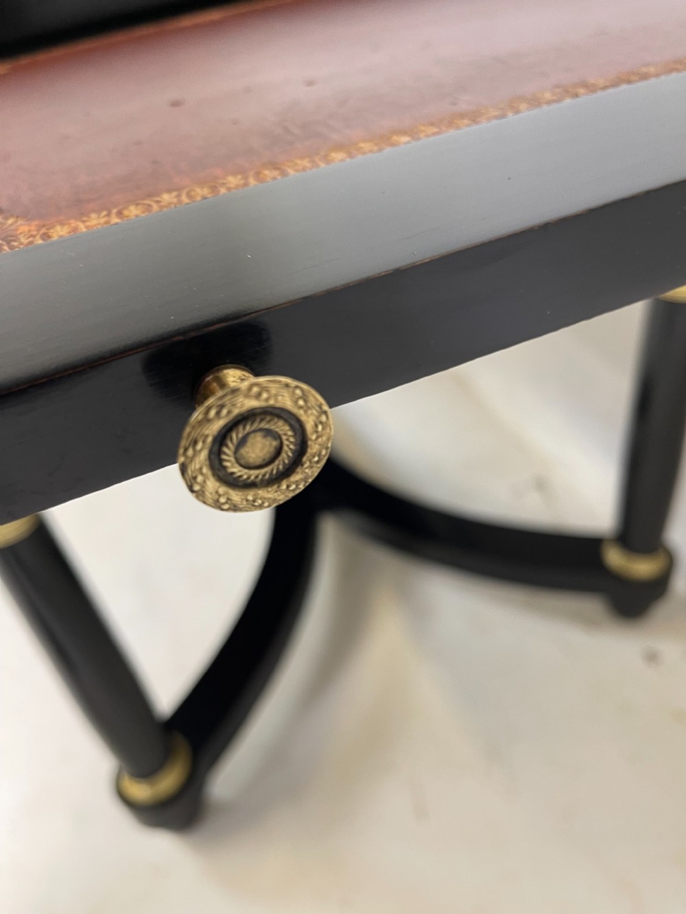 Empire Style desk and desk chair  View XI