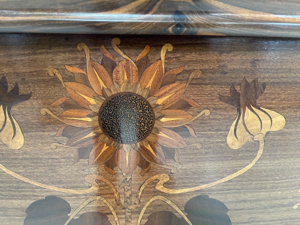 Art Nouveau Bed  View VI