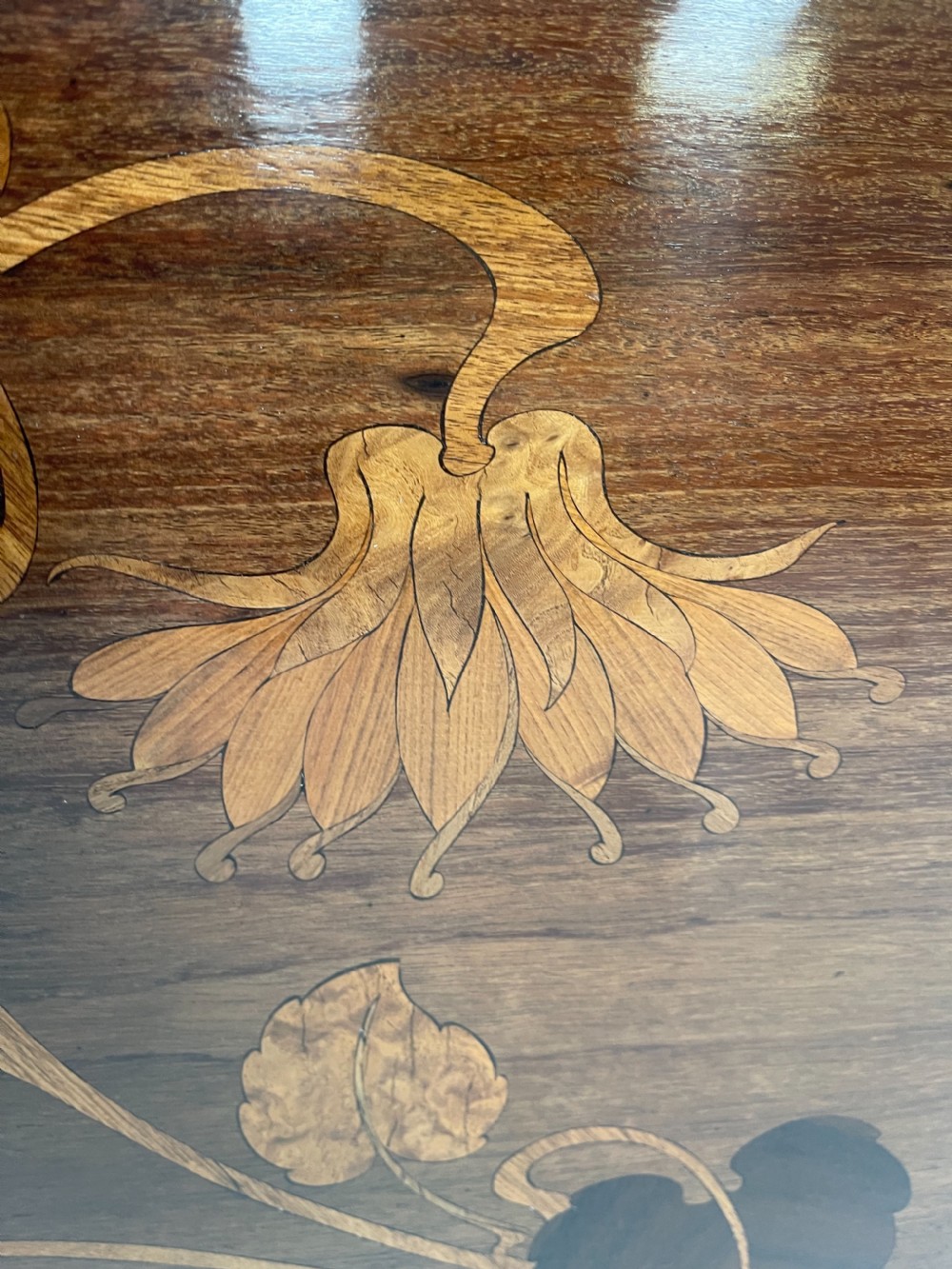 Art Nouveau Bed  View XVI