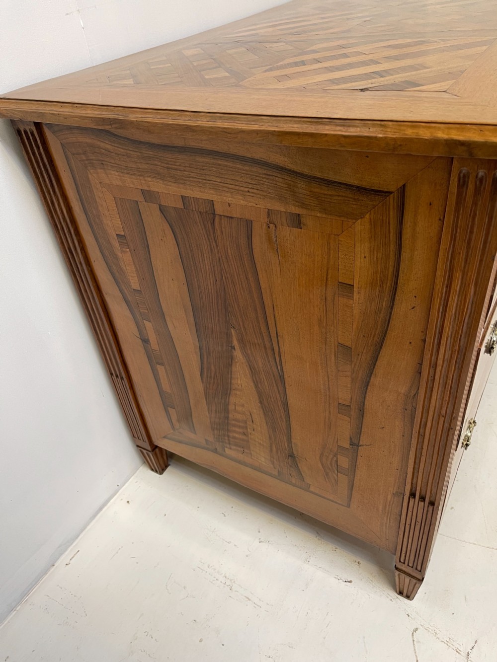 French Walnut parquetry Commode  View VII