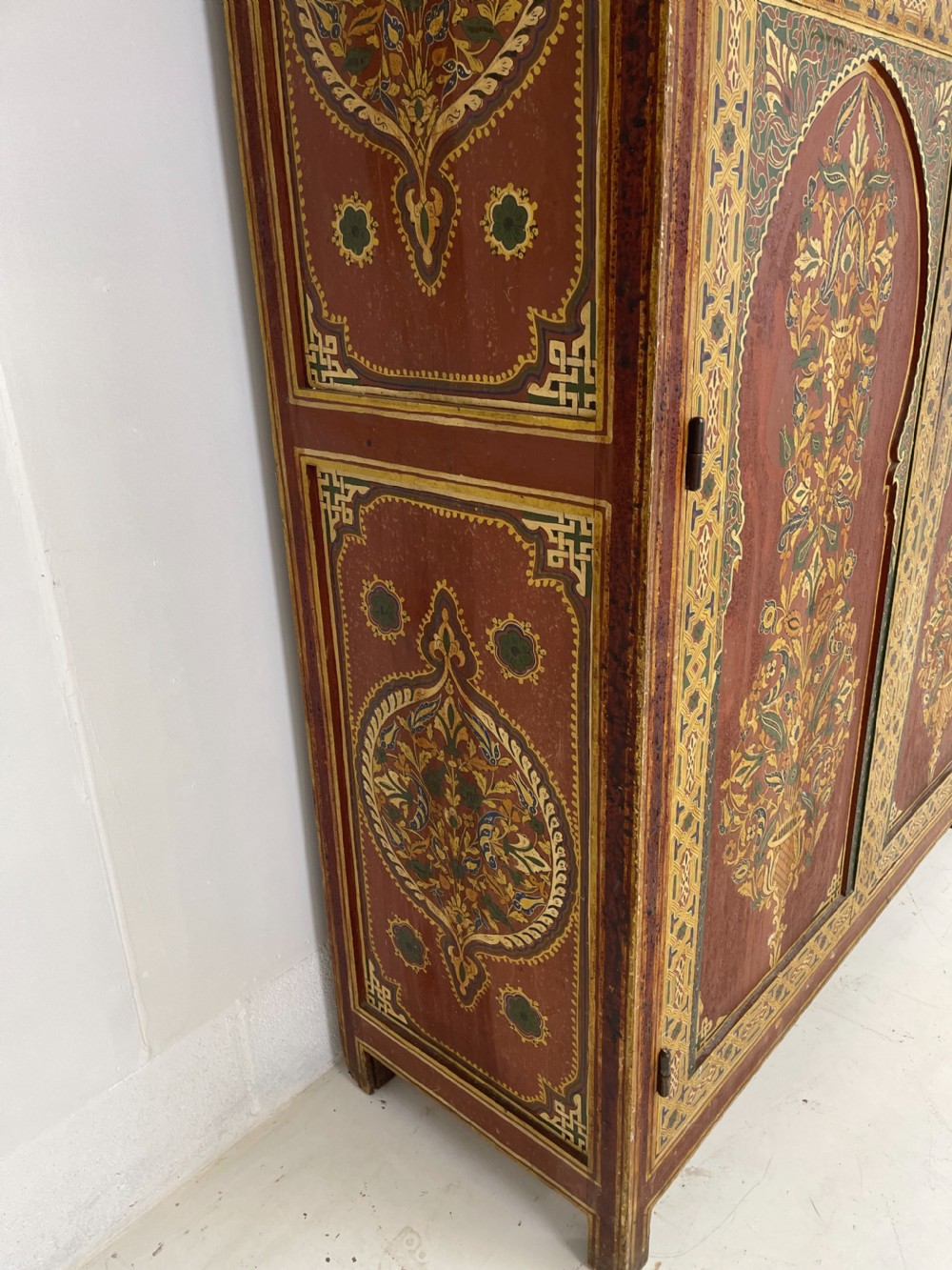 19  th Century painted cupboard  View V