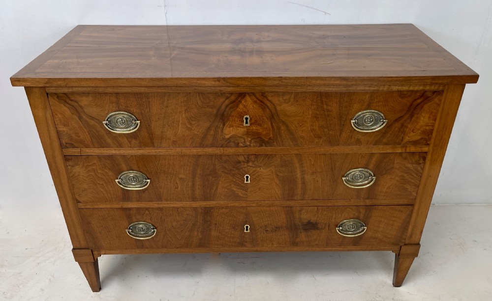 French Walnut Period commode  View VIII