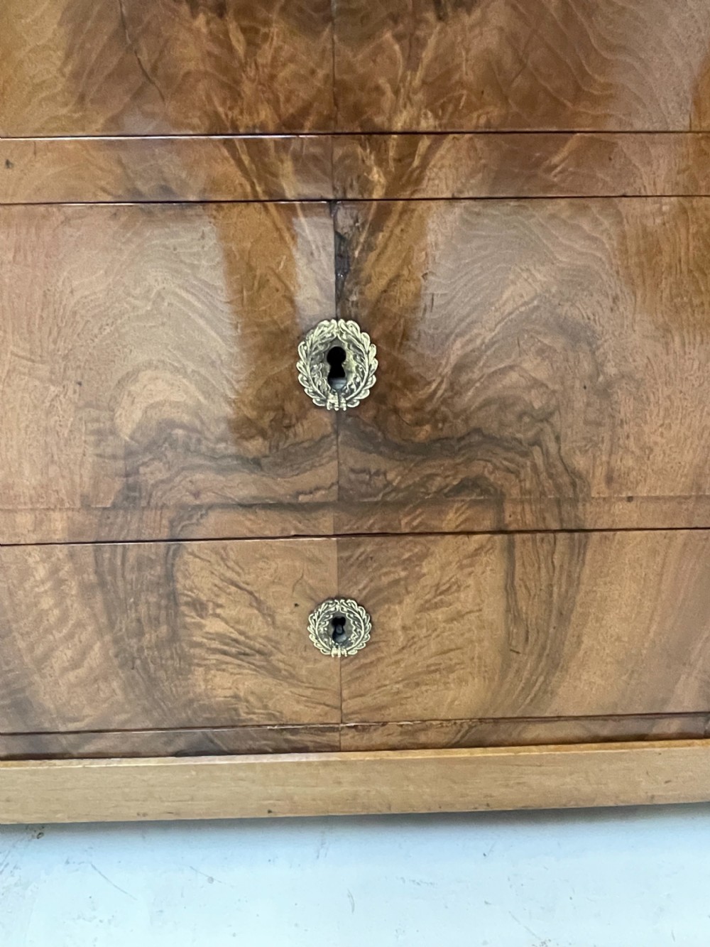 French Empire walnut Commode  View XII