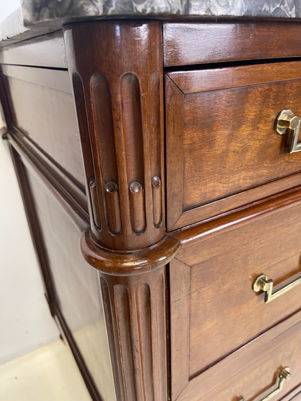 Directoire Commode  View V