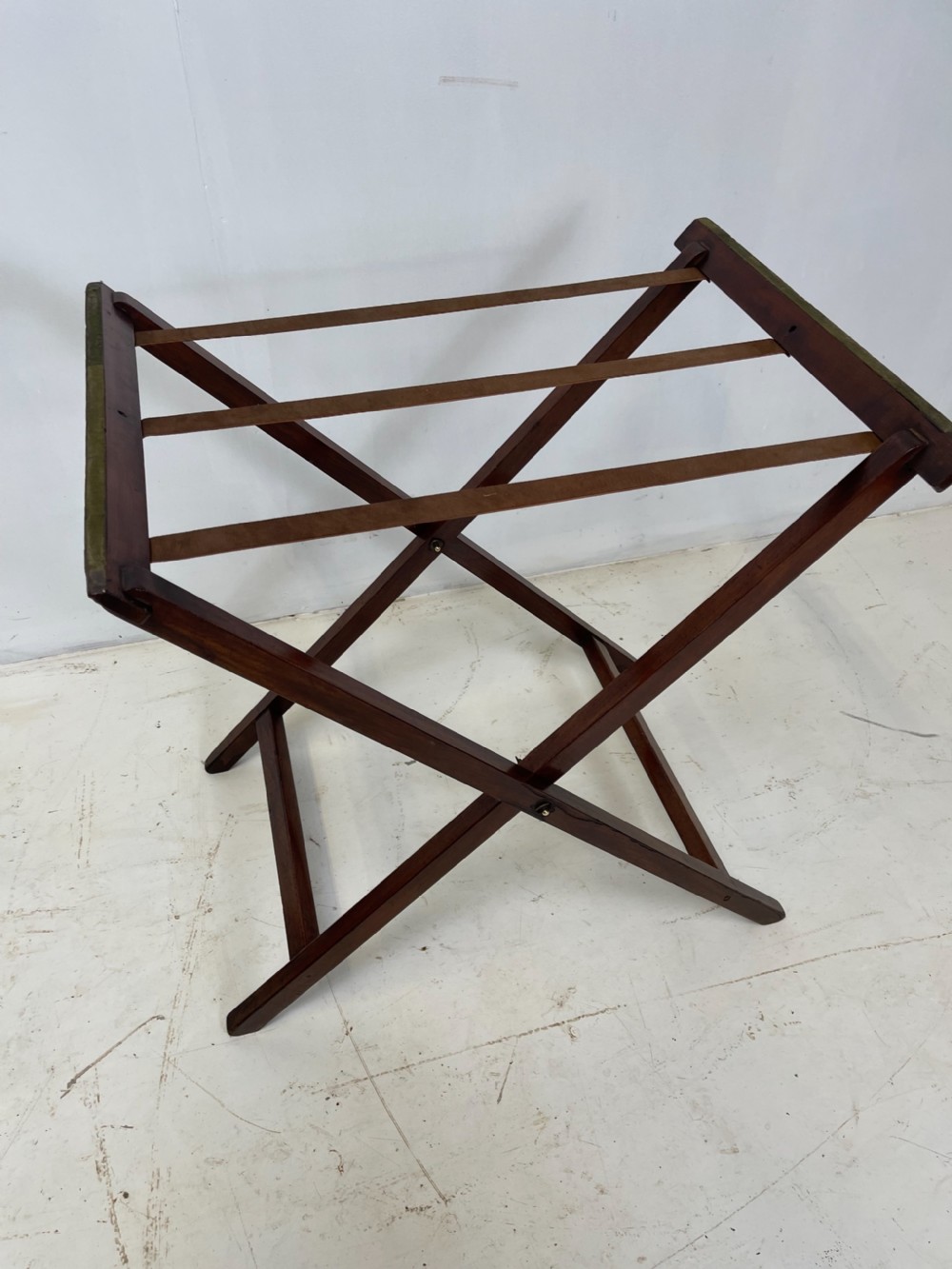 Mahogany Butlers Tay and stand  View VIII