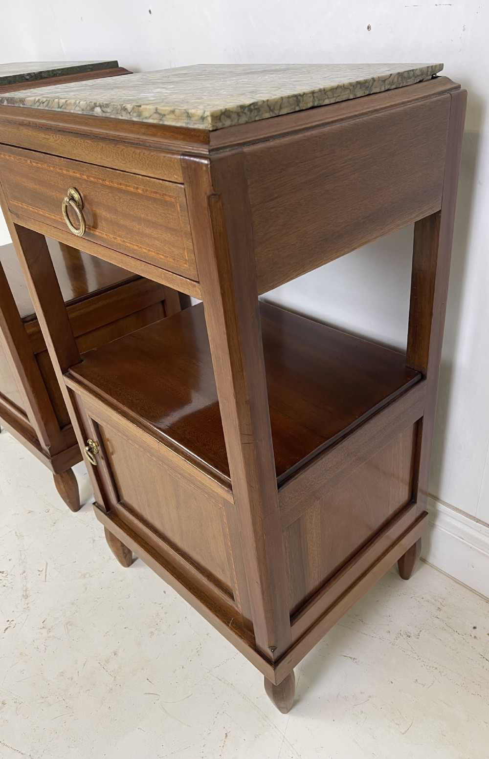 Pair of nightstands  View V