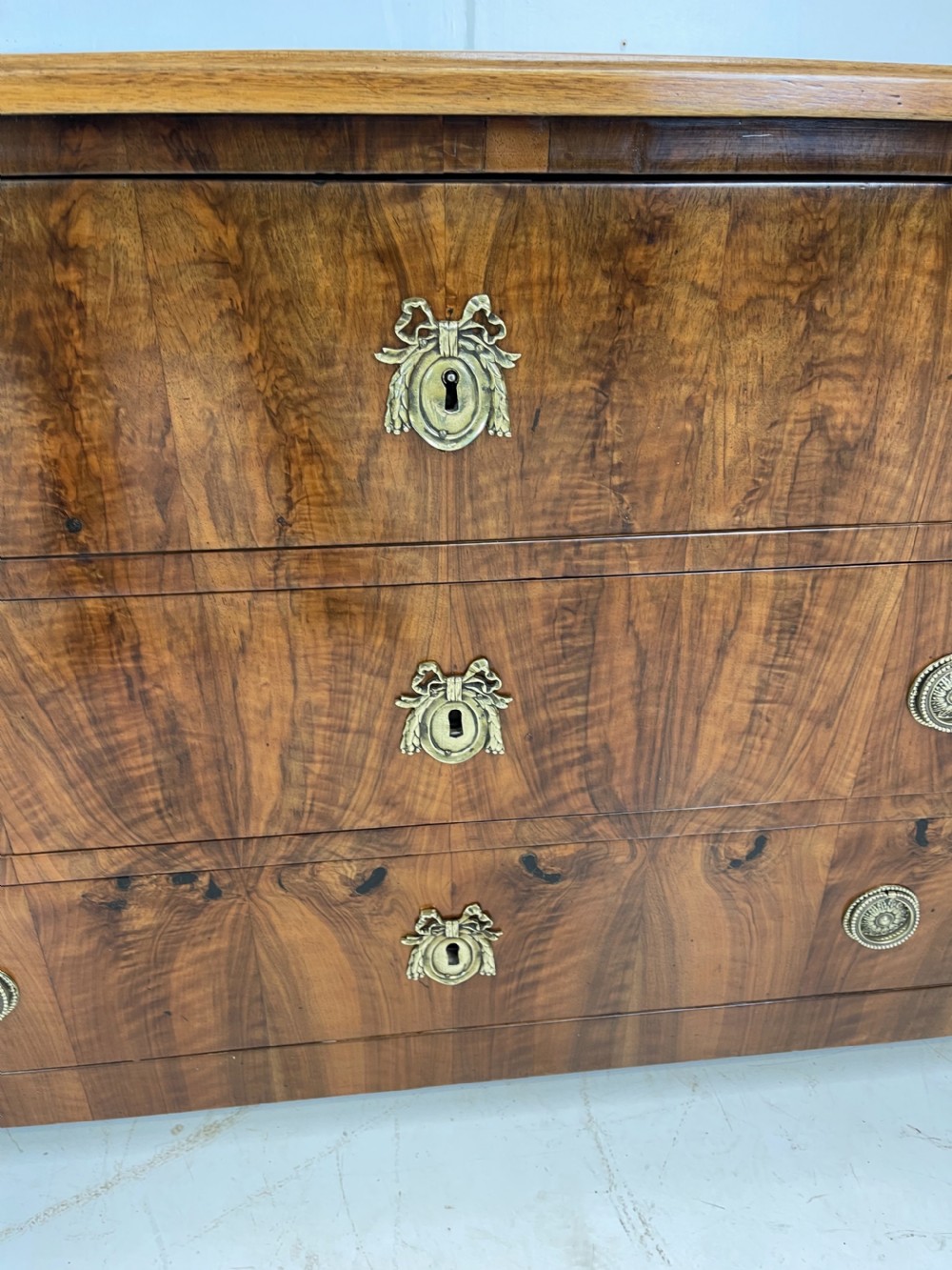 French Walnut Commode  View XI