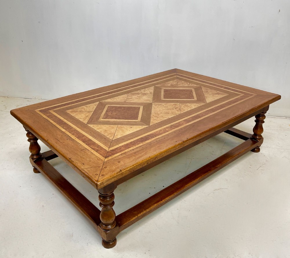 French Coffee table